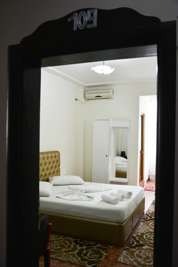 Hotel Arberia Tirana Exterior photo